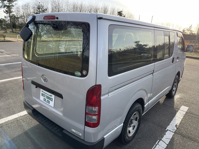 Toyota HIACE VAN 2013-12 1501-15