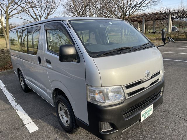 Toyota HIACE VAN 2013-12 1501-14