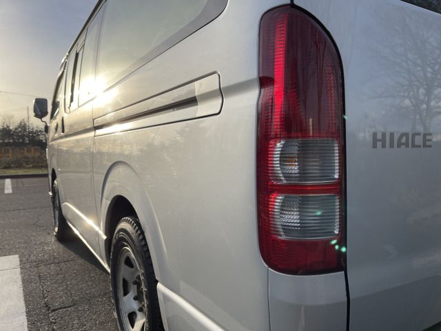 Toyota HIACE VAN 2013-12 1501-18