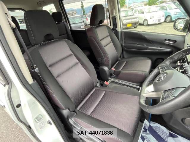 Nissan SERENA 2019-06 383970-8
