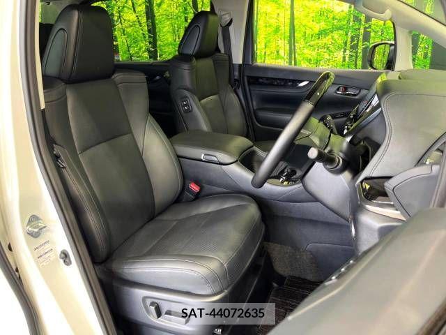 Toyota ALPHARD 2022-11 389021-8