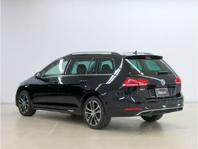 VolksWagen GOLF VARIANT 2019-11 3692-16