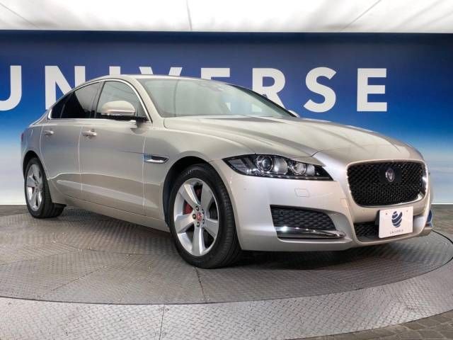 Jaguar XF 2017-03 194302-17