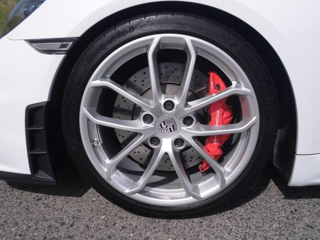 Porsche 718 Spyder 2020-05 2899-12