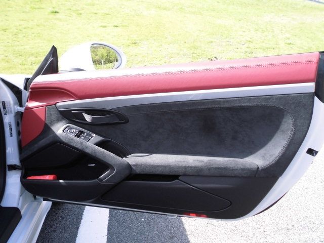 Porsche 718 Spyder 2020-05 2899-24