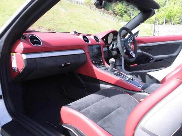 Porsche 718 Spyder 2020-05 2899-1