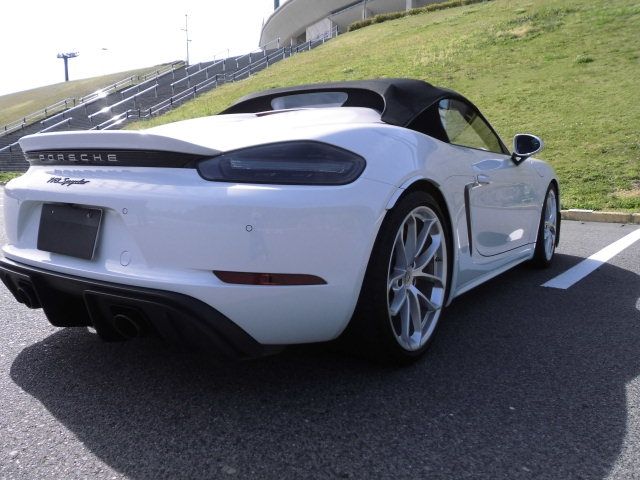 Porsche 718 Spyder 2020-05 2899-2