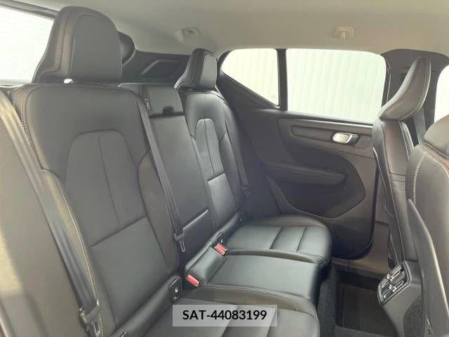 Volvo XC40 2019-07 346903-12