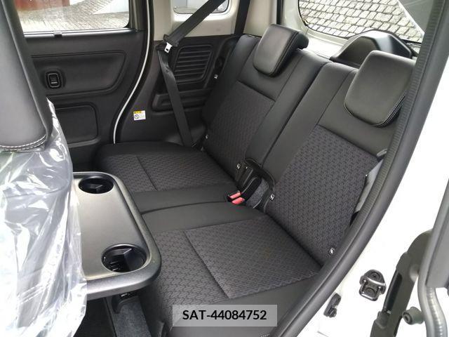Suzuki SPACIA 2023-07 382945-26