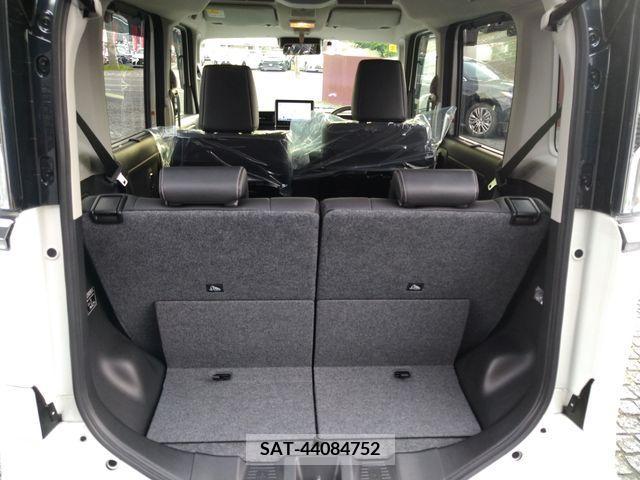 Suzuki SPACIA 2023-07 382945-27