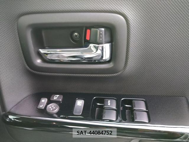 Suzuki SPACIA 2023-07 382945-22