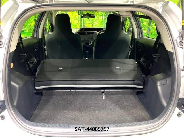 Toyota AQUA 2018-12 260493-8