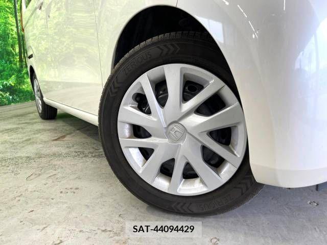 Honda N BOX 2018-02 256504-13