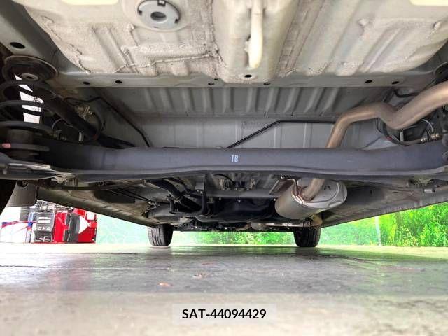 Honda N BOX 2018-02 256504-19
