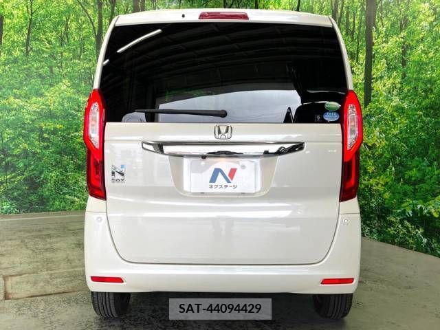 Honda N BOX 2018-02 256504-15