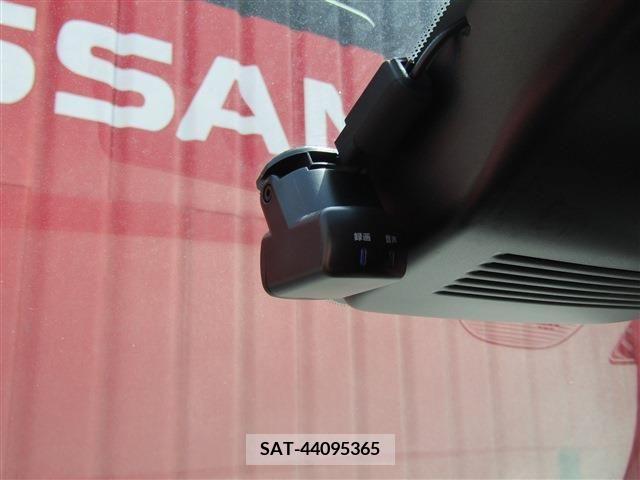 Nissan NOTE 2021-01 201982-16