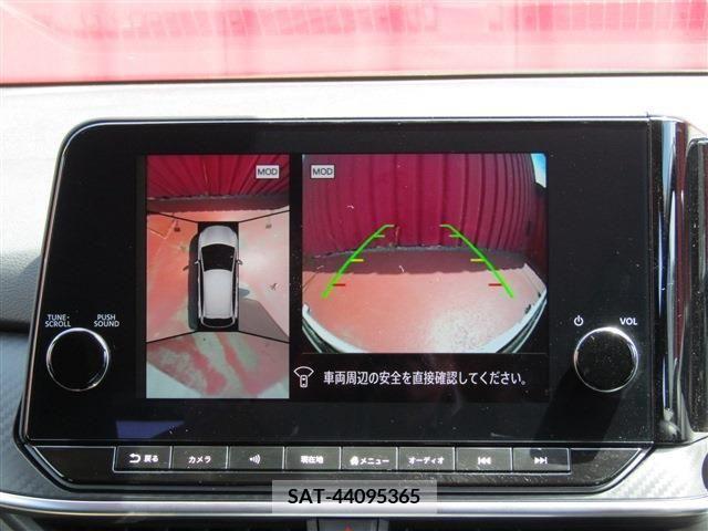 Nissan NOTE 2021-01 201982-3