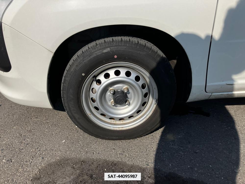 Toyota PROBOX VAN 2017-07 334665-13