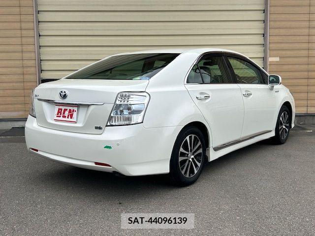 Toyota SAI 2013-02 300575-2