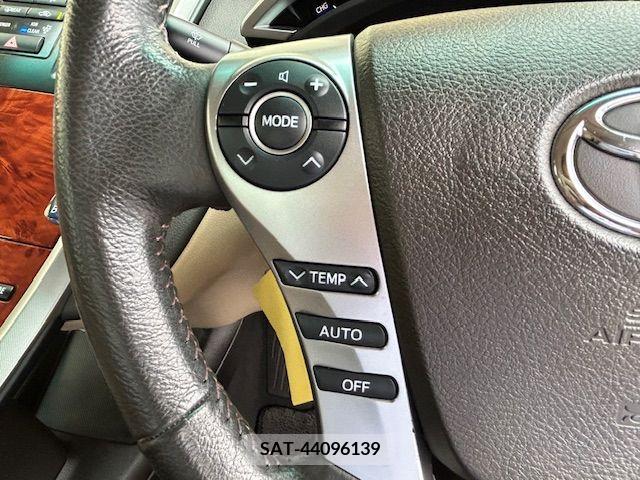 Toyota SAI 2013-02 300575-17