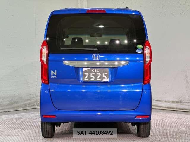 Honda N BOX 2020-02 234317-9