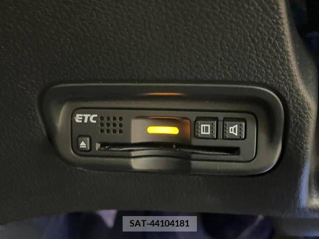 Honda VEZEL 2016-04 288226-4