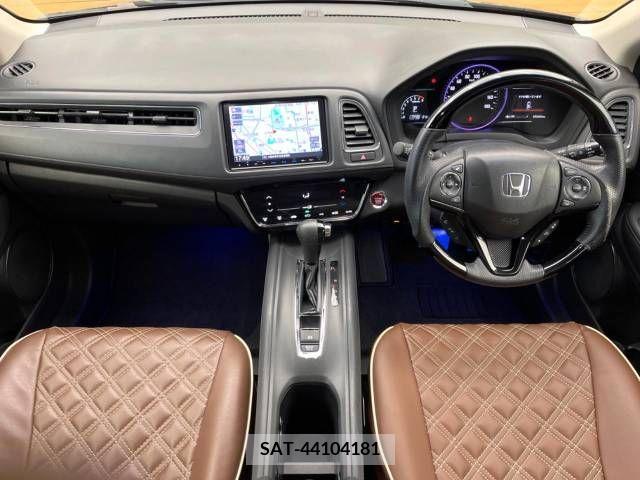 Honda VEZEL 2016-04 288226-1