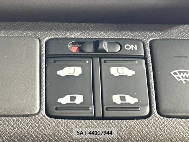 Honda STEP WGN 2009-12 368789-4