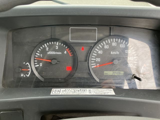 Isuzu ELF TRUCK 2015-09 185610-13