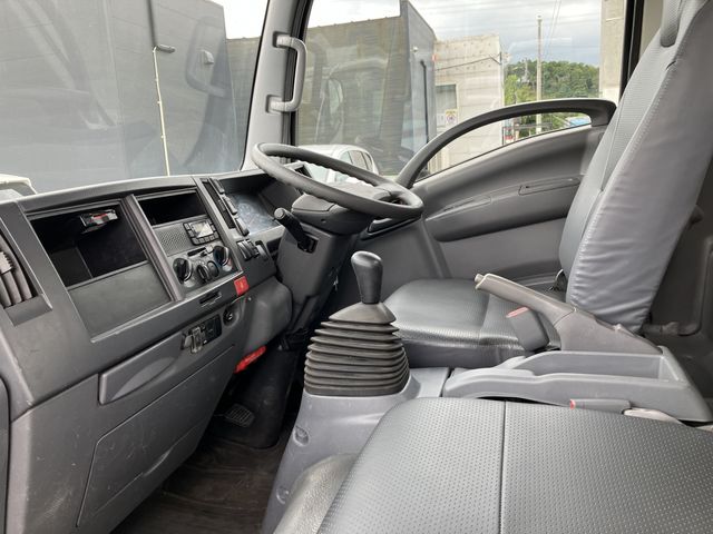 Isuzu ELF TRUCK 2015-09 185610-1