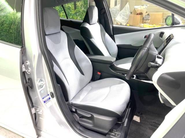Toyota PRIUS 2017-12 192078-8