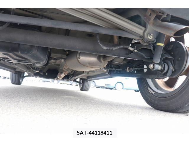 Mazda FLAIR CROSSOVER 2016-11 206004-11