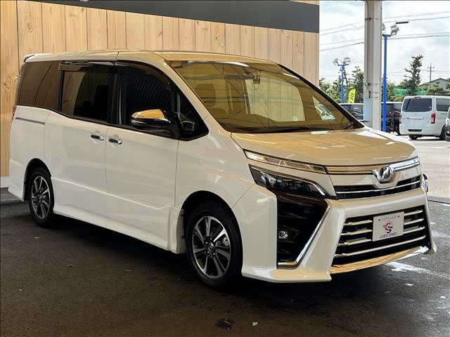 Toyota VOXY 2019-09 8834-14