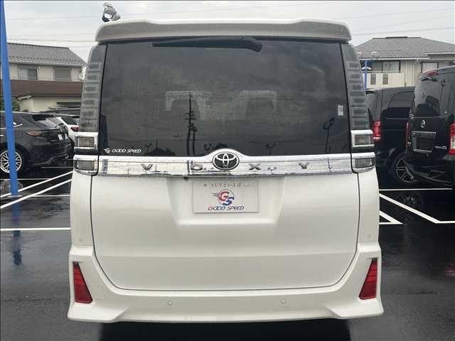 Toyota VOXY 2019-09 8834-13
