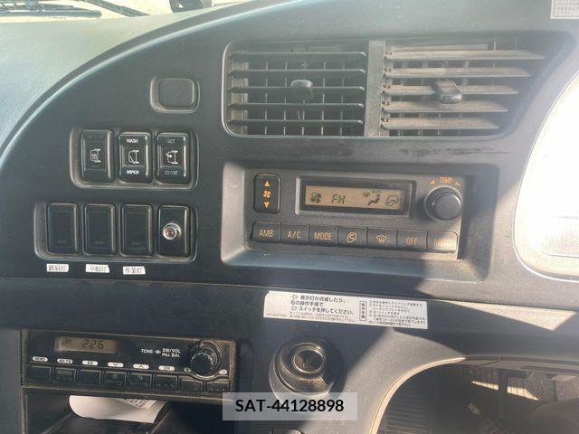Isuzu GIGA 2012-12 301513-17