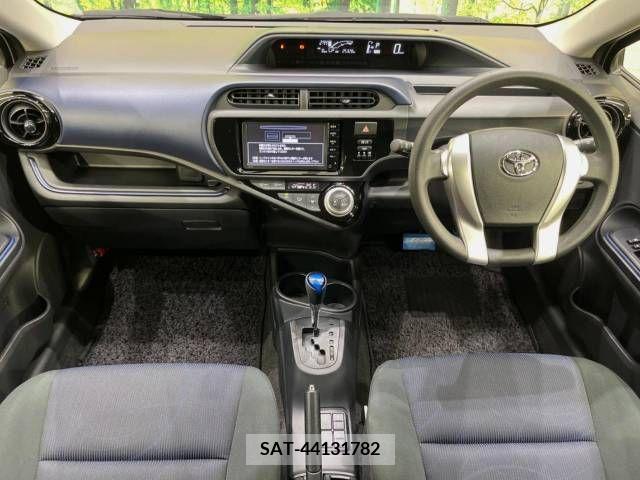 Toyota AQUA 2015-12 292134-1