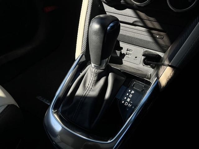 Mazda DEMIO 2014-12 20131-25