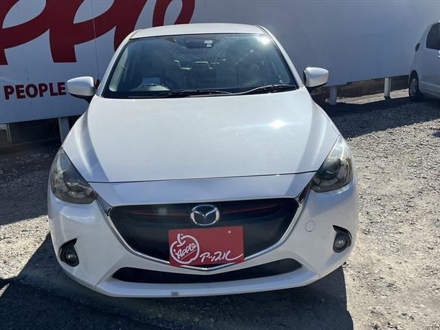 Mazda DEMIO 2014-12 20131-1