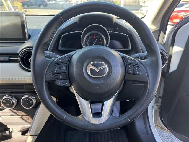Mazda DEMIO 2014-12 20131-24