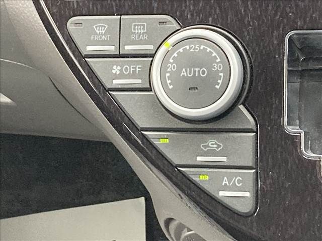 Toyota ISIS 2005-09 193740-7