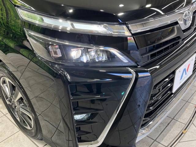 Toyota VOXY 2021-05 184243-13