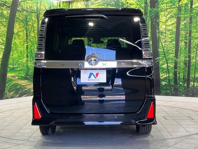 Toyota VOXY 2021-05 184243-16