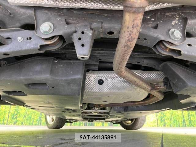 Toyota C-HR 2018-05 323041-19