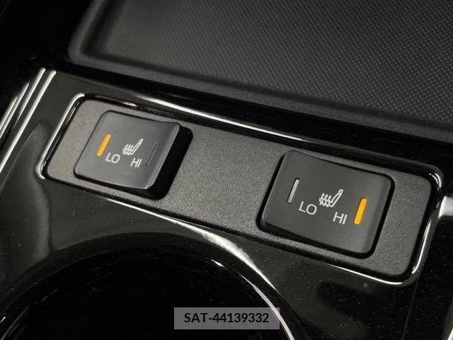 Toyota PRIUS 2022-10 281700-6