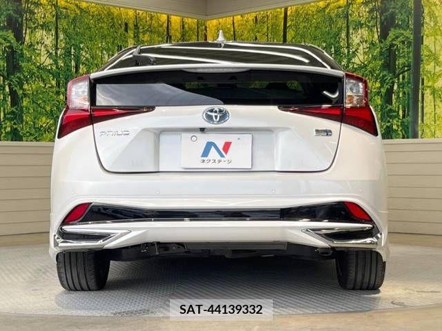 Toyota PRIUS 2022-10 281700-15