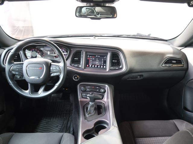 Dodge CHALLENGER 2021-12 12761-1
