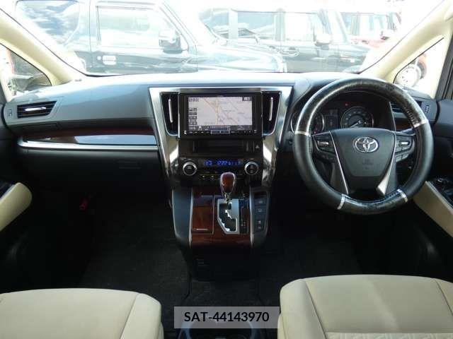 Toyota VELLFIRE 2016-01 288120-1