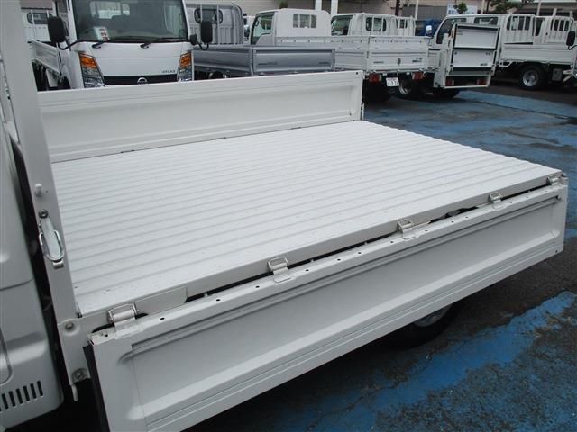 Mazda BONGO TRUCK 2017-10 6008-28
