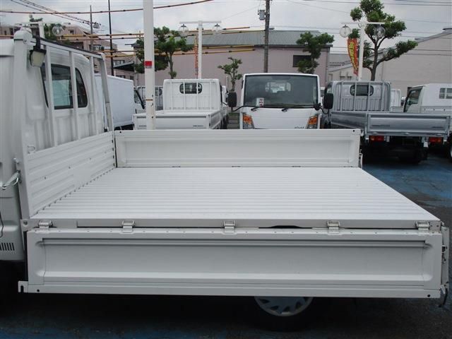 Mazda BONGO TRUCK 2017-10 6008-8
