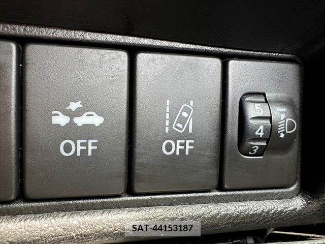 Suzuki SOLIO 2015-11 311334-5